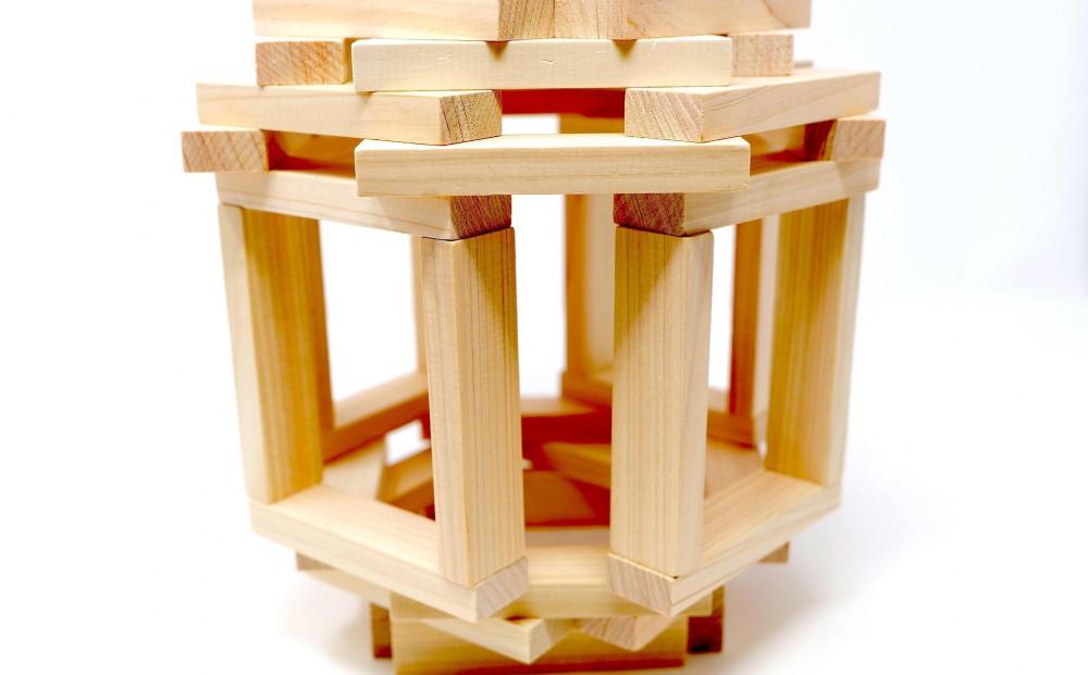 福岡市産材ヒノキの0歳から大人まで楽しめる「てっぺん積み木」150枚セット