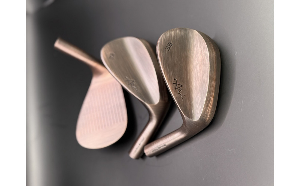 【福岡市】Abi Wedge 銅燻し50°　N.S.PRO MODUS3 WEDGE 105　女性クラフトマンの阿比留俊子　設計・デザイン　