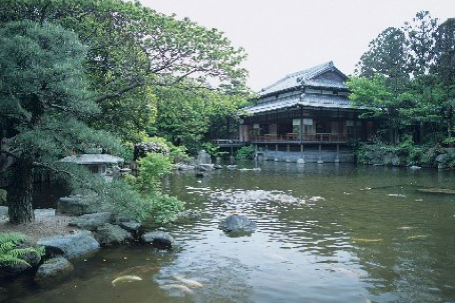 文化でひとをつなぎ、伝統を未来へつなぐ、結びの日本庭園