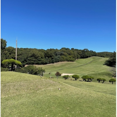 不知火ゴルフ場　土日祝日(3名様分)1ラウンドプレー券【1715886】