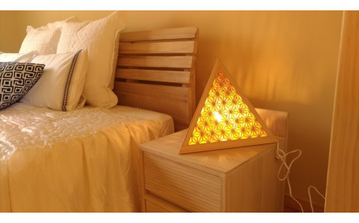 縲仙女豕ィ逕溽肇縲大ォ螂ウ縺ョ蟒コ蜈キ蟶ォ縺御ス懊k邨蟄舌ョ辣ァ譏弱碁コサ縺ョ闡峨