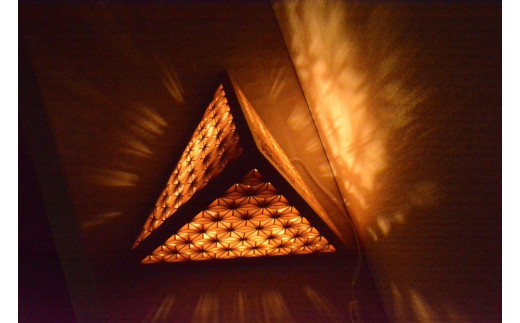 縲仙女豕ィ逕溽肇縲大ォ螂ウ縺ョ蟒コ蜈キ蟶ォ縺御ス懊k邨蟄舌ョ辣ァ譏弱碁コサ縺ョ闡峨