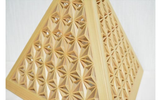 縲仙女豕ィ逕溽肇縲大ォ螂ウ縺ョ蟒コ蜈キ蟶ォ縺御ス懊k邨蟄舌ョ辣ァ譏弱碁コサ縺ョ闡峨