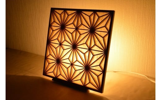 ãåæ³šçç£ãå
«å¥³ææŒãåçŽã貌ã£ãçµåã®ããŒãã«ã©ã³ããè§éº»ã