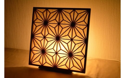 ãåæ³šçç£ãå
«å¥³ææŒãåçŽã貌ã£ãçµåã®ããŒãã«ã©ã³ããè§éº»ã