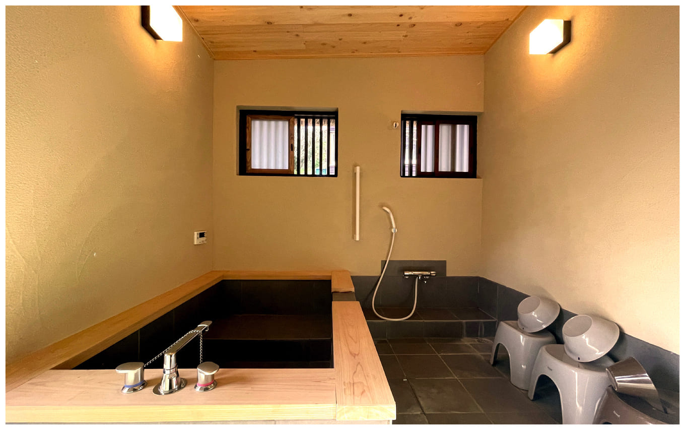 【1日1組一棟貸切】男ノ子焼の里 男ノ子御膳夕食付ペア宿泊券 【レターパック】 キャンプ 宿泊 ゲストハウス 1棟貸し ペア 宿泊券 夕飯付き 夕食付き 2名様 お米付き 1日1組 限定 旅行 自然 アウトドア 福岡県 八女市