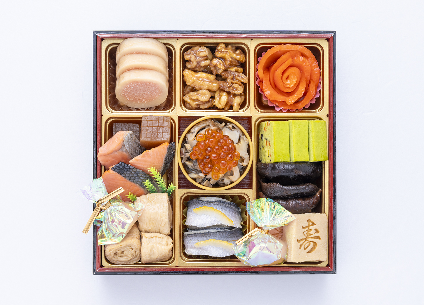 千賀屋謹製 2027年 迎春おせち料理「祝華千」和風三段重 3人前 全41品 おせち 三段重 厳選食材使用 冷蔵 解凍不要 冷蔵お届け 冷蔵配送 家族団欒 老舗料亭監修 人気 グルメ 食品 年内お届け 年内配送 12月30日配送 12月31日配送 指定日配送 正月 新年 贅沢 海の幸 山の幸