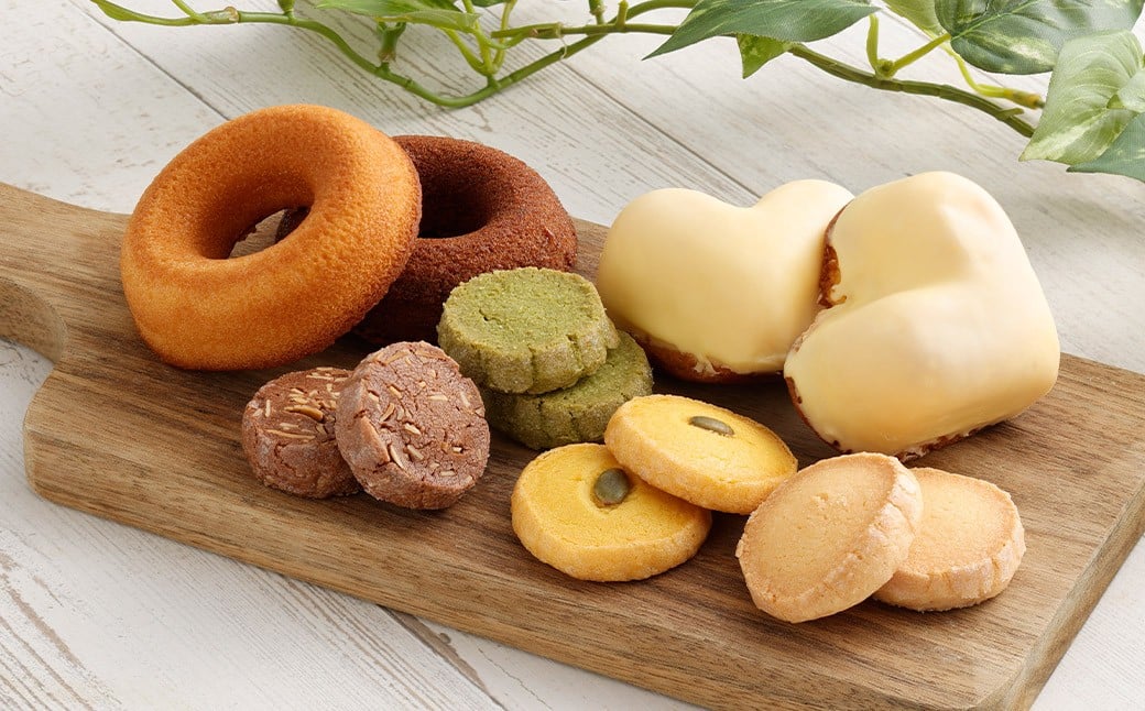 焼き菓子詰め合わせセット 8個入り レモンケーキ 焼ドーナツショコラ 焼ドーナツメープル サブレショコラ サブレ抹茶 かぼちゃクッキー サブレバニラ 焼き菓子 お菓子 菓子 スイーツ 冷蔵 プレゼント ギフト 贈答 詰め合わせ セット