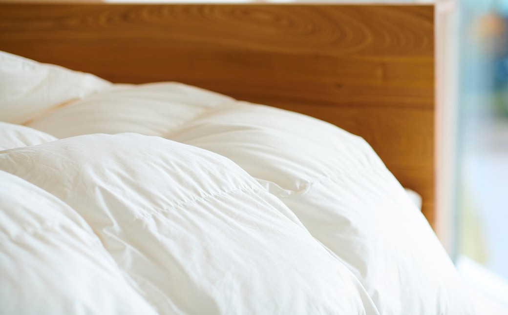 純日本製羽毛布団キング ／ 冬用 （本掛け布団） ／ 和雲アイダーモデル 羽毛布団 掛け布団 キング ふとん 寝具 新生活寝具 純日本製 国内製造 おすすめ ギフト