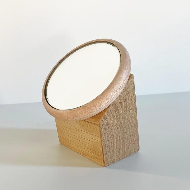 【Face Mirror メープル材+オーク材】ハンドミラー（手鏡）スタンドミラー（卓上）ウォールミラーとしても＜フェイスミラー＞ プレゼント 父の日 母の日 入学 卒業 就職 MUFactory