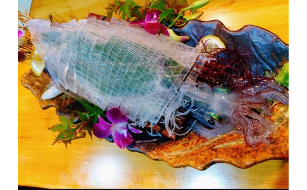 呼子イカ姿造り500ｇ