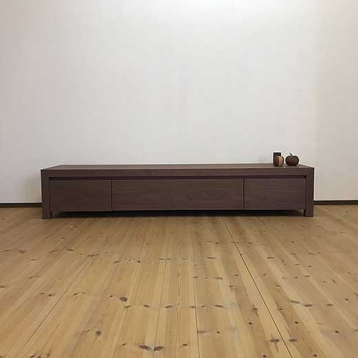 【Kariya テレビボード ウォールナット180cm】ウォールナット材 オイルフィニッシュ リモコン対応 シンプルな多機能TVボード 家具 テレビ台 テレビボード TVボード AVボード 棚 リビングボード サイドボード ローボード MUFactory