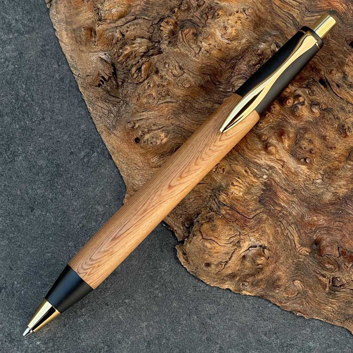 屋久杉  / 2つの内部機構を持つ新感覚の木軸ペン / SINPEN【MP&BP】ゴールド金具 / MUKU屋