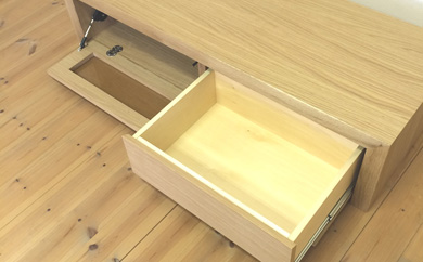 【120TVボード　オーク120cm/オーク・オイルフィニッシュ】扉を閉めたままでもリモコンが効く、天然木オーク材のテレビボード 家具 テレビ台 テレビボード TVボード AVボード 棚 リビングボード サイドボード ローボード MUFactory