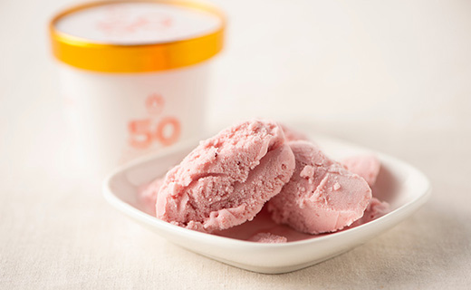 武下さんちのあまおうジェラート 56％と50％ 2色 6カップギフト 濃厚なのに後味さっぱり！  ご家族3、4名様向け