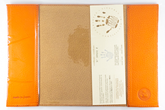 maf pinto (マフ ピント) レザーブックカバー新書サイズ（レギュラーモデル）オレンジ シュリンク