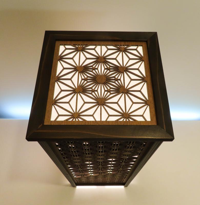 繝ャ繝シ繧カ繝シ陦檎ッ縲瑚カ」縲広繧オ繧、繧コ 遶懆ユ縺ィ蜈ォ驥埼コサ縺ョ闡臥オ蟄舌ョ繧カ繧、繝ウ 蜥檎エ呵イシ繧 鬮倥&65cm LED髮サ逅莉倥″