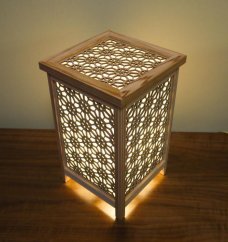 レーザー行灯「趣」 Mサイズ 桜組子模様(和紙貼り)