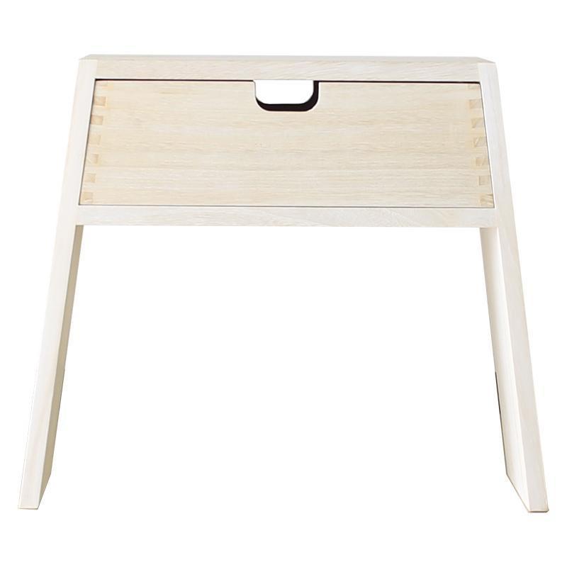 【PRIMO スタッキングスツール キハクM】★腕利きの職人が仕上げたマットな高級感のある色彩と色褪せにくいセラウッド塗装 便利な収納付きで軽くて丈夫な実用性も兼ね備えたスツール