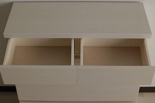 【洗面所などの限られた空間に便利】薄型チェスト 75cm幅4段 (ナチュラル木目)