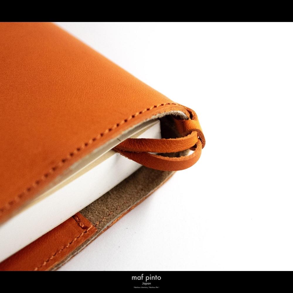 maf pinto (マフ ピント) レザー手帳カバー A6 (文庫本サイズ) オレンジシュリンク 本革 日本製