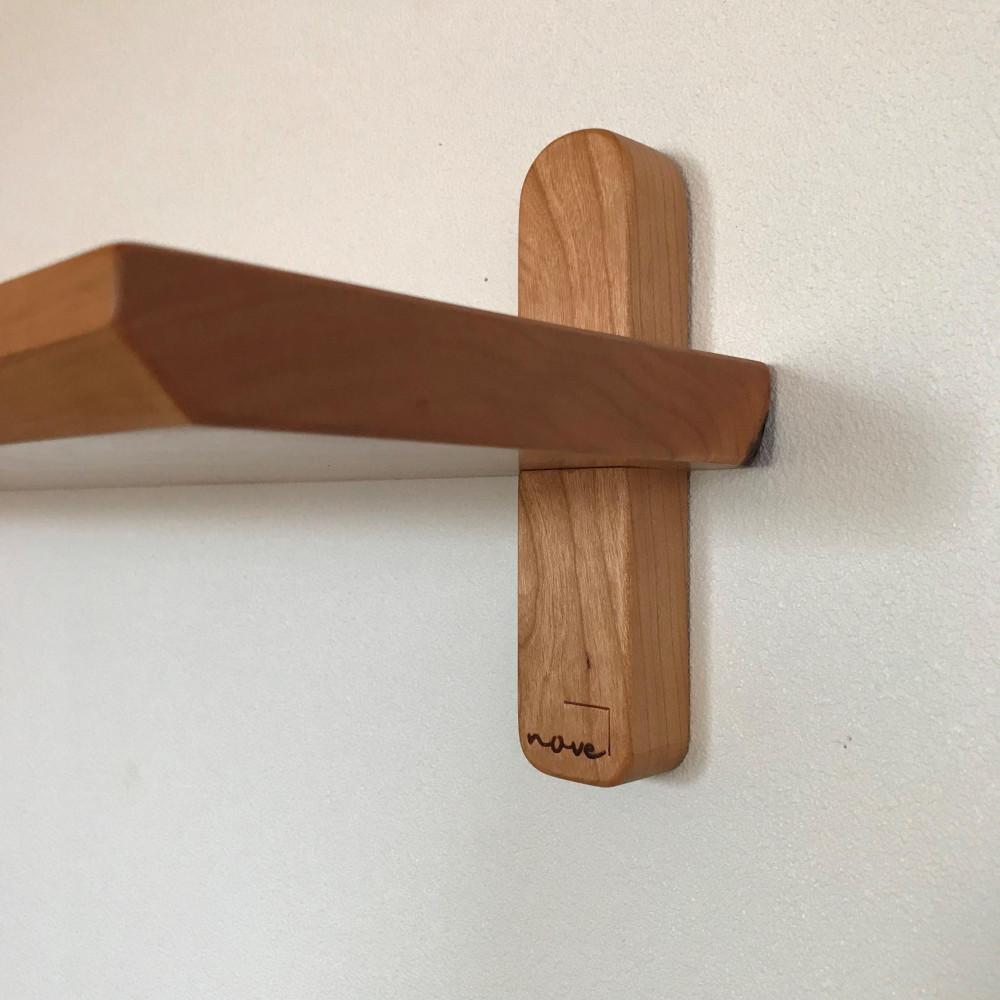 【ウォールシェルフ・シングル：壁に取り付ける(引っ掛ける)家具】棚 シェルフ ウォールシェルフ ラック ウォールラック チェリー 壁掛け 壁掛け収納 石膏ボード 賃貸 どこでも nove