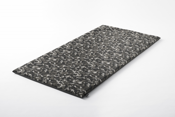 R30マットレス（２色対応）ダブル　枕カバー付き