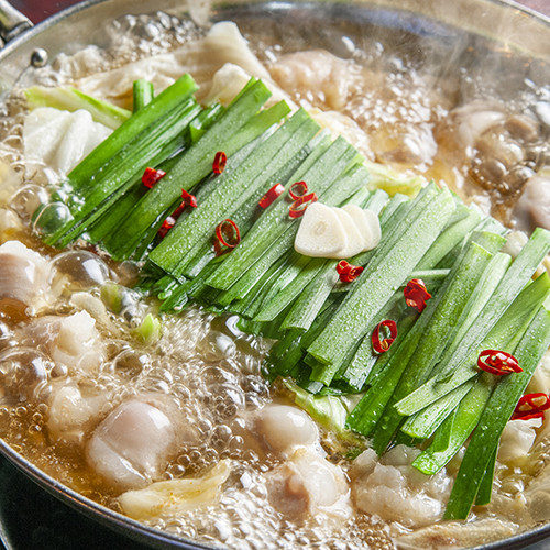 ウエスト博多もつ鍋（醤油味）