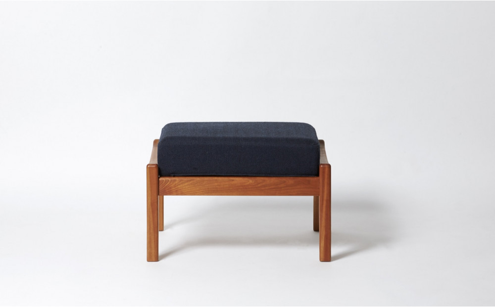 バナード　オットマン　無垢材　北欧家具デザイン