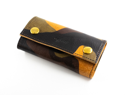 maf pinto レザーキーケース 本革 鍵入れ コンパクト マルチ カードキー カモフラージュライト