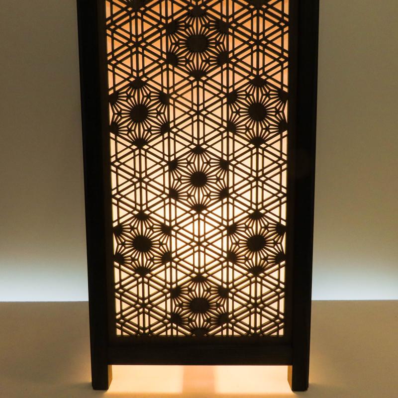 レーザー行灯「趣」Lサイズ 八重麻の葉 胡麻幹 組子デザイン 和紙貼り 高さ65cm LED電球付
