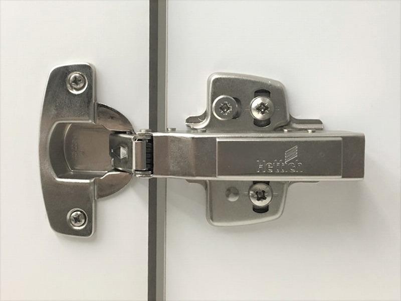 シュシュ ダイニングボード 幅40cm キャビネット 開き戸 右開き 左開き 食器棚 完成品 キッチン収納 食器収納 ストックボード 大川家具