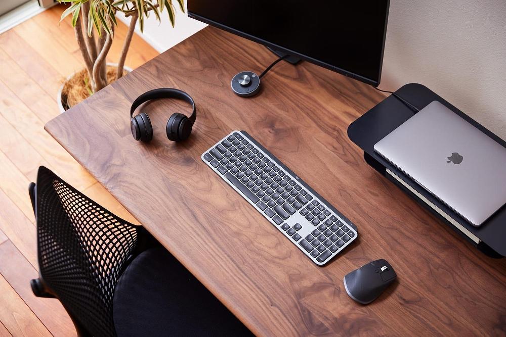 【幅160cm】【ウォールナット】【配線トレー付】電動昇降デスク 無垢材 パソコンデスク WAAKstandingPro