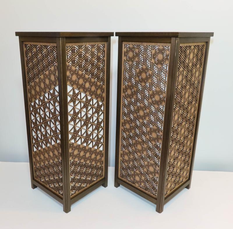 レーザー行灯「趣」Lサイズ 八重麻の葉 胡麻幹 組子デザイン 和紙貼り 高さ65cm LED電球付