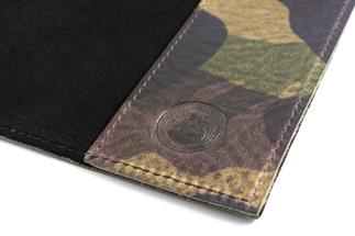 maf pinto (マフ ピント) レザーブックカバー四六判ハードカバーサイズ（レギュラーモデル）【カモフラージュダーク】