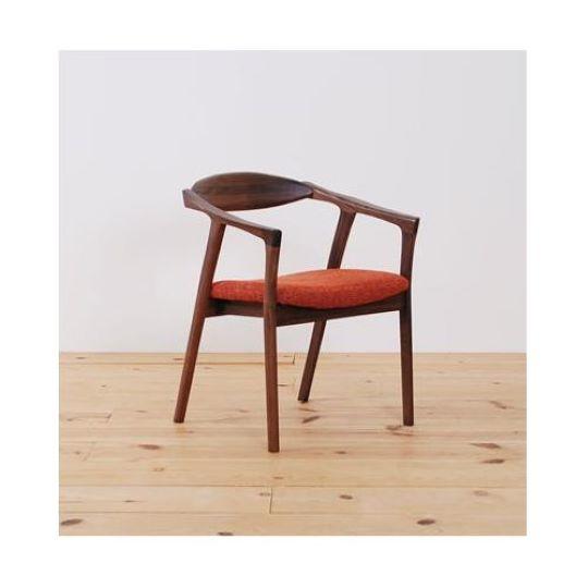 ダイニングチェア　タイド　肘付　ウォールナット無垢　大川市