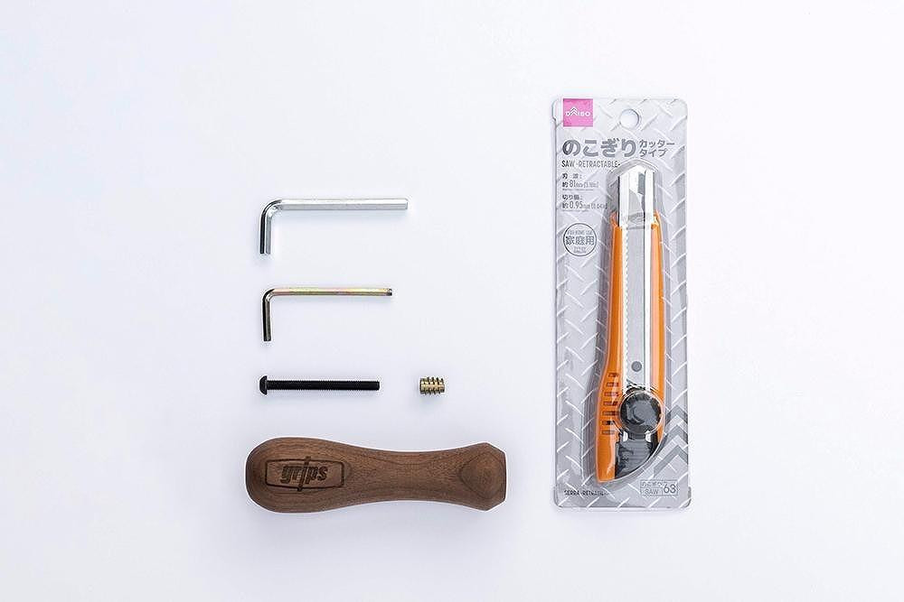 ビニール傘 木製ハンドル 持ち手部分 組み立てキット グリップス Bタイプ：エッジ ロゴ（Grips）有り