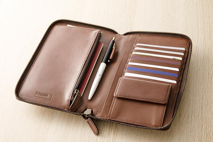 譛ィ縺ョ繝代せ繝昴シ繝医こ繝シ繧ケ 讌繝舌シ繝ォ