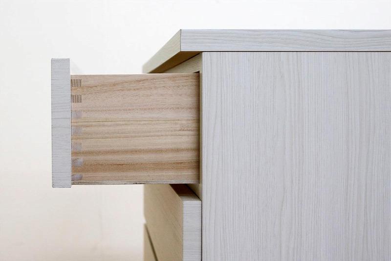 クローゼット チェスト 幅70 3段 奥行44 ホワイト色 タンス 押入れ収納 衣類収納 桐 箪笥 大川家具 丸田木工 フィット