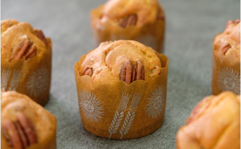 【低糖質】手作り ペカンナッツ大豆粉マフィン スイーツ デザート お菓子 焼菓子 砂糖不使用 濃厚 糖質制限 やさしい甘さ 健康管理 歯ごたえ