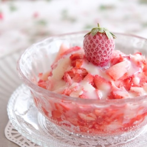 いちご 冷凍いちご 1kg＆削りいちご 400g 練乳付き イチゴ 苺 果物 デザート ベリー畑 福田ファーム ※配送不可：沖縄、離島 