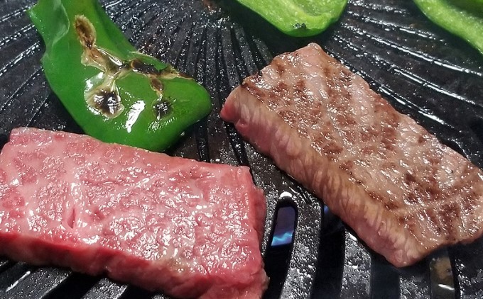 牛肉 肩ロース ミニステーキ A5～A4 博多和牛 400g ソース 塩胡椒付 化粧箱入 ※配送不可:離島