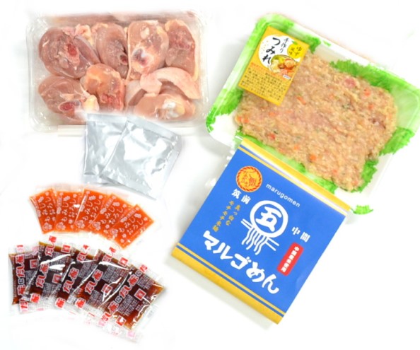 水炊き もつ鍋 ( 醤油 みそ 味2種 ) 食べ比べ セット 各2人前 合計6人前 博多名物 鶏水炊き&モツ鍋 満腹 鍋 牛肉 鶏肉 ※配送不可:離島