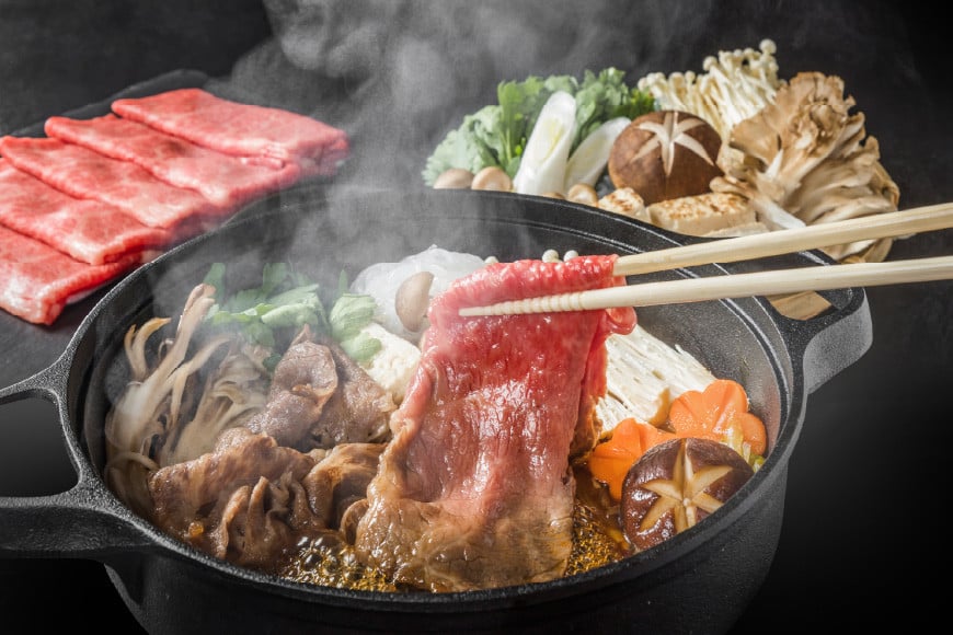 博多和牛 A4以上 すき焼きセット 500g [MEAT PLUS 福岡県 筑紫野市 21761003] 肉 牛肉 和牛 黒毛和牛 すき焼き 冷凍