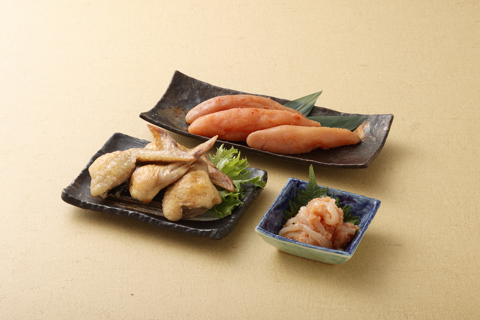 うまかもんセット（樽入り無着色辛子明太子「匠」・いか明太子・手羽先明太子）【海千】_HA0344