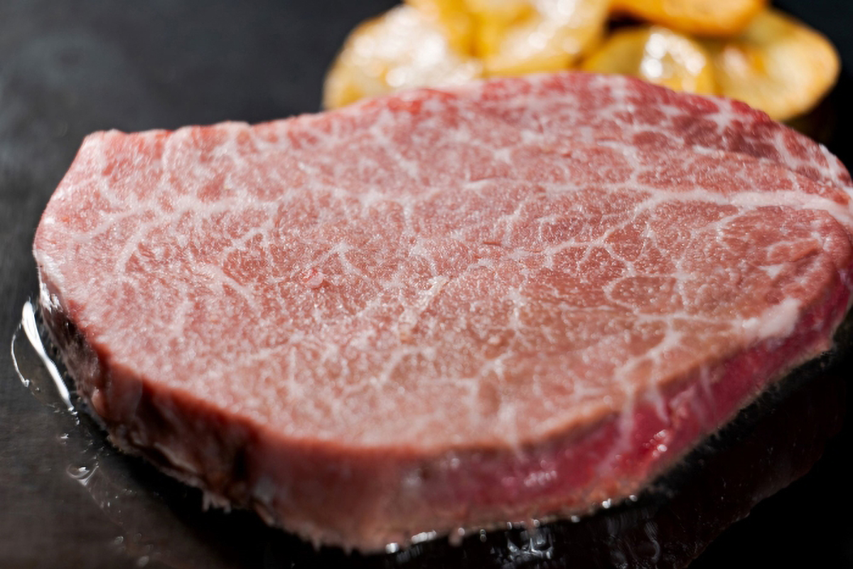 黿¯åçïŒåå€åçïŒãA4ïœA5ã©ã³ã¯ããã¬ã¹ããŒã 750g(150gÃ5æ)ãæ ªåŒäŒç€Ÿæšæé£åã_HA1746