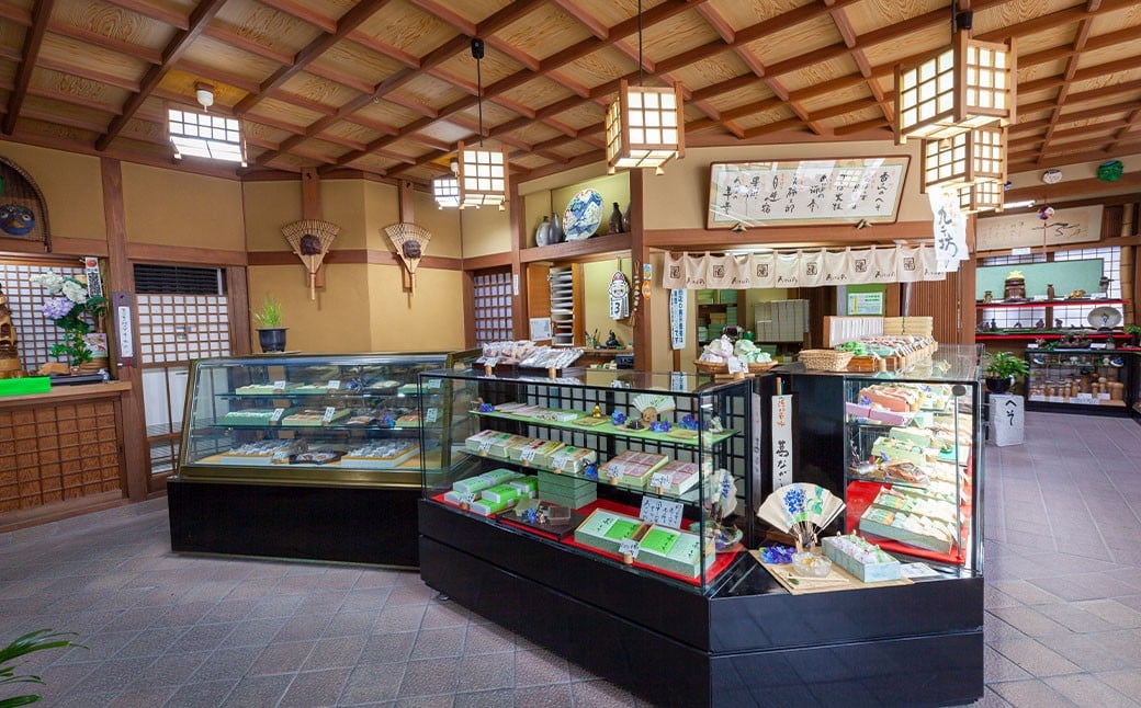 あけぼの河童菓庵 名物雷さんのへそ8個入り・最中かっぱ九千坊6個入り セット 和菓子 お菓子 スイーツ モナカ 最中 こし餡 雷さんのへそ かっぱ九千坊 白つぶ餡 つぶ餡 常温 福岡県 うきは市