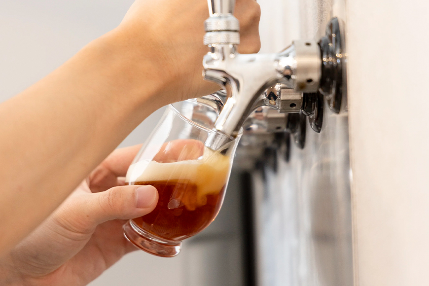 【ふるさと納税】クラフトビール 飲み比べ 4種 8本セット 地ビール ビール 瓶ビール お酒 ギフト 詰め合わせ プレゼント 家飲み お祝い お祝い返し 開店祝い 退職祝い 新築祝い おすすめ 国産 福岡県うきは市 エールビール 送料無料【株式会社うきはバレー醸造所】