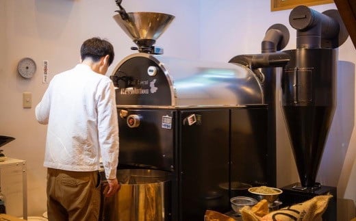 【6ヶ月定期便】Zelkova Coffee スペシャルティコーヒーセット (豆のまま)200g×2種