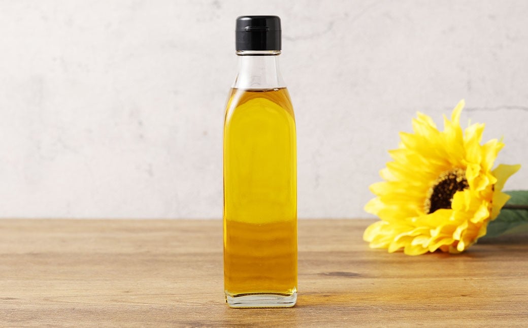 【6ヶ月定期便】ひまわり油（200ml×各1本） 合計1200ml 油 国産原料 国産搾油 ひまわりの種 福岡県 嘉麻市